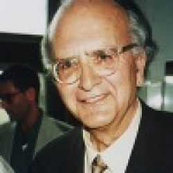 Stavros Mentzos