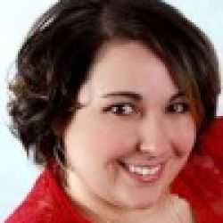 Stephanie Dray