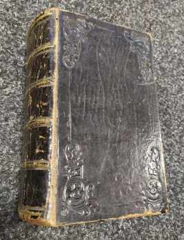 [BIBLIA SACRA, To gest Biblj Swatá a neb wssecka Swatá Pjsma, Starého y Nowého Zákona, Se wssj pilnostj opět přehlédnuta, na mnohých mjstech podlé starých wydánj bratrských ponaprawena y w nowé wydána]