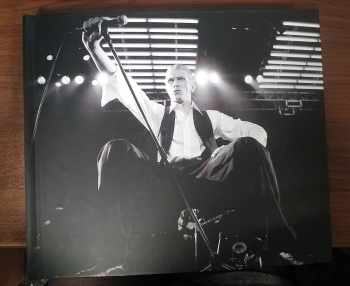 Mike Evans: Bowie Treasures (Y)