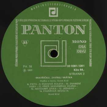 Karel Kryl: Bratříčku, Zavírej Vrátka