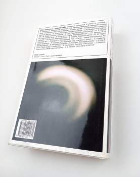 Kip S Thorne: Černé díry a zborcený čas