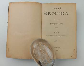 Josef Lacina: Česká kronika