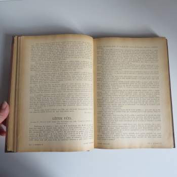 Český včelař roč. 48 (1914) + Praktický rádce včelařů roč. 11
