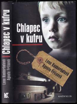 Chlapec v kufru