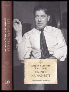 Cizinec na náměstí