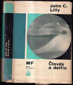 Člověk a delfín