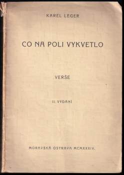Co na poli vykvetlo