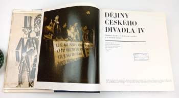 Dějiny: Dějiny českého divadla