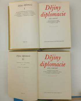 Sergej Vladimirovič Bachrušin: Dějiny diplomacie