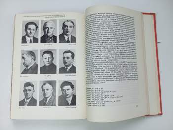 Eduard Čejka: Dějiny druhé světové války 1939-1945 ve dvanácti svazcích
