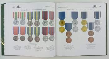 Giovanni Santi-Mazzini: Dějiny evropských armád a mocností od Karla Velikého po rok 1914