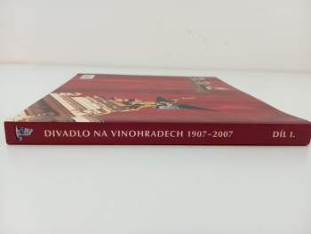 Jiří Žák: Divadlo na Vinohradech 1907-2007