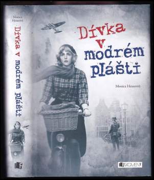 Dívka v modrém plášti