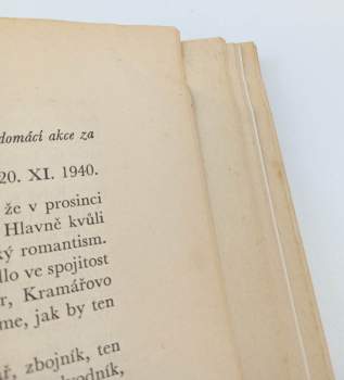 Libuše Otáhalová: Dokumenty z historie československé politiky 1939-1943 ; Spolupráce československé emigrace na západě s domácím odbojem, její vztah k tzv. protektorátní vládě a germanizační politika okupantů (dokument 340-536) : Acta Occupationis Bohemiae et Moraviae