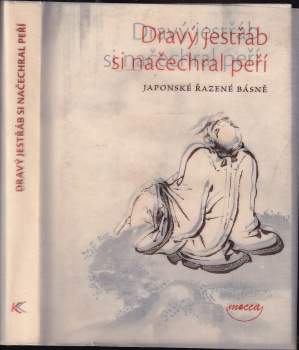 Dravý jestřáb si načechral peří