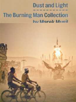 Jan Kunze: Dust and light