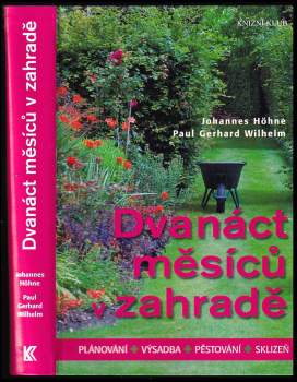 Dvanáct měsíců v zahradě