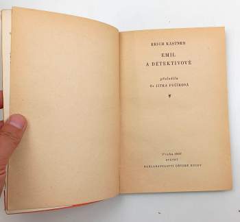 Erich Kastner: Emil a detektivové