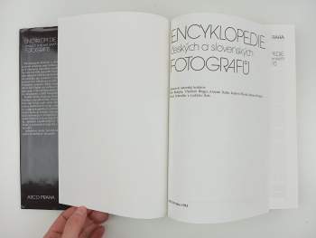 Pavel Scheufler: Encyklopedie českých a slovenských fotografů