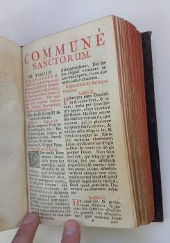 Ex Registro Decretorum Sacrae Rituum Congregationis - haec ad Breviarium Romanum attinent + Commune Sanctorum in Vigilis Apostolorum + Calendarium Sanctorum Sanctae Metropolitanae Ecclefiae + Officia Nova Sanctorum - Pars Hyemalis