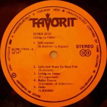 Various: Super Hits Living On Video