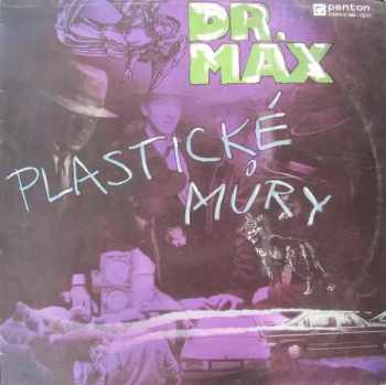 Dr. Max: Plastické Můry