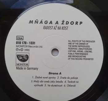 Mňága A Žďorp: Radost Až Na Kost