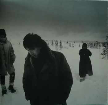 U2: War