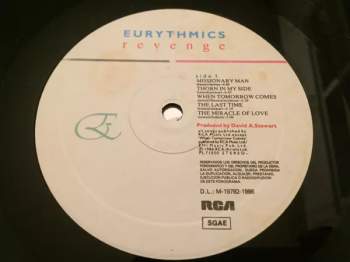 Eurythmics: Revenge