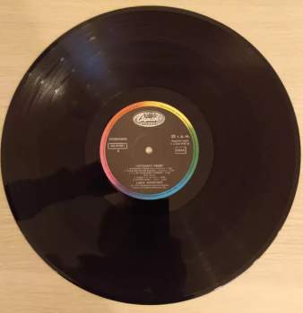 Linda Ronstadt: Different Drum