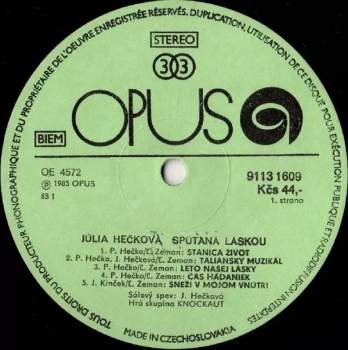 Júlia Hečková: Spútaná Láskou