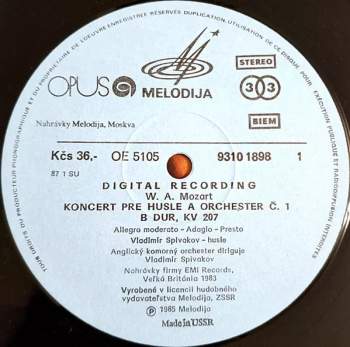 Wolfgang Amadeus Mozart: Koncerty Pre Husle A Orchester Č. 1 B Dur KV 207 / Č. 4  D Dur KV 218