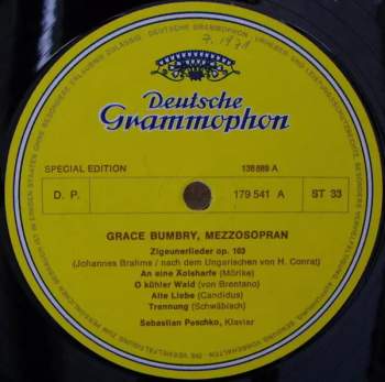Johannes Brahms: Singt Lieder von Franz Schubert Und Johannes Brahms