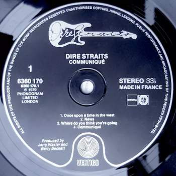 Dire Straits: Communiqué