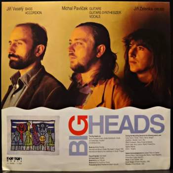 Michal Pavlíček: Big Heads