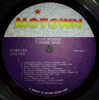 Stevie Wonder: Looking Back LTD