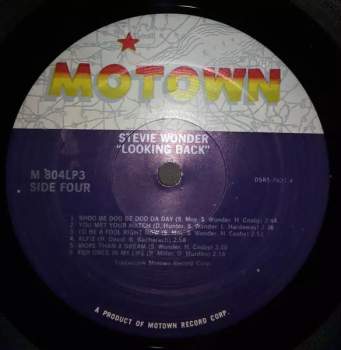 Stevie Wonder: Looking Back LTD