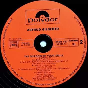 Astrud Gilberto: The Shadow Of Your Smile