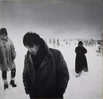 U2: War