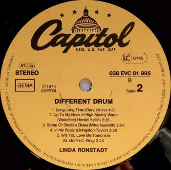 Linda Ronstadt: Different Drum