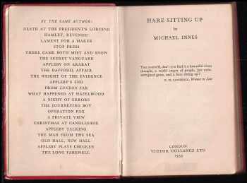 Michael Innes: Hare Sitting Up