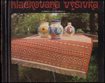 Hladkovaná výšivka