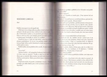 Shelby Mahurin: Holubice a had