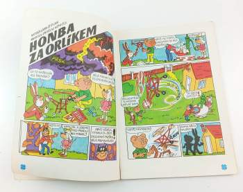 Ljuba Štíplová: Honba za Orlíkem a čtyři další obrázkové příběhy - Čtyřlístek 32