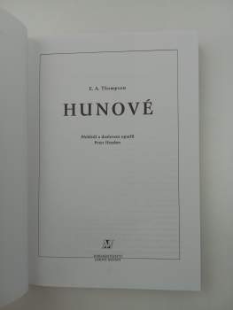 E. A Thompson: Hunové
