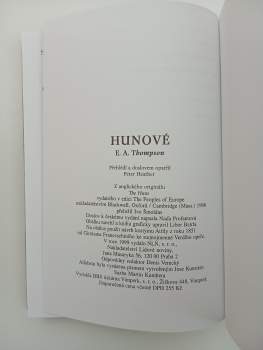 E. A Thompson: Hunové