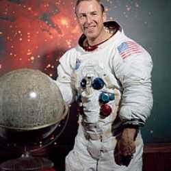 Jim Lovell