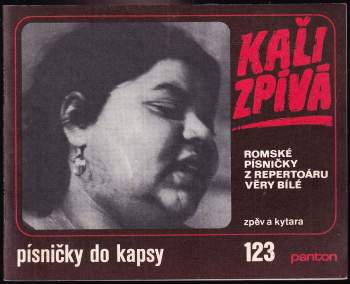 Kal'i zpívá