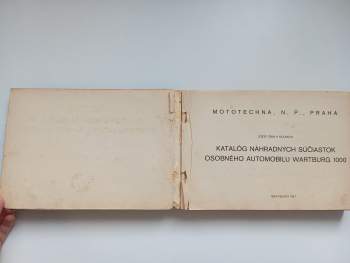 Katalóg náhradných súčiastok osobného automobilu Wartburg 1000